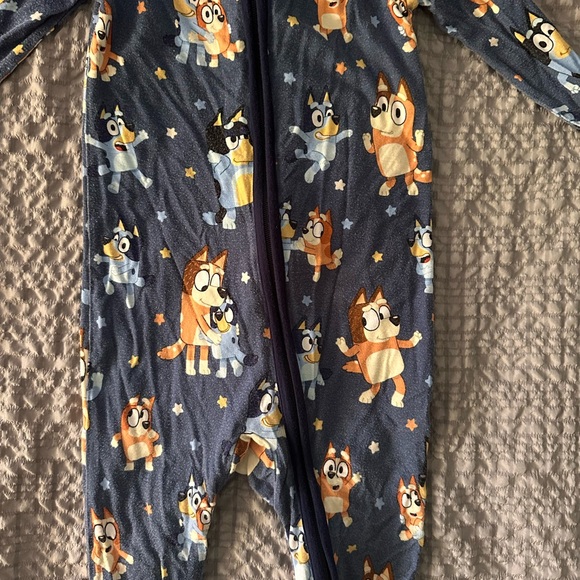 Little Sleepies Bluey One Piece Pajama 6-12mo - Picture 2 of 4